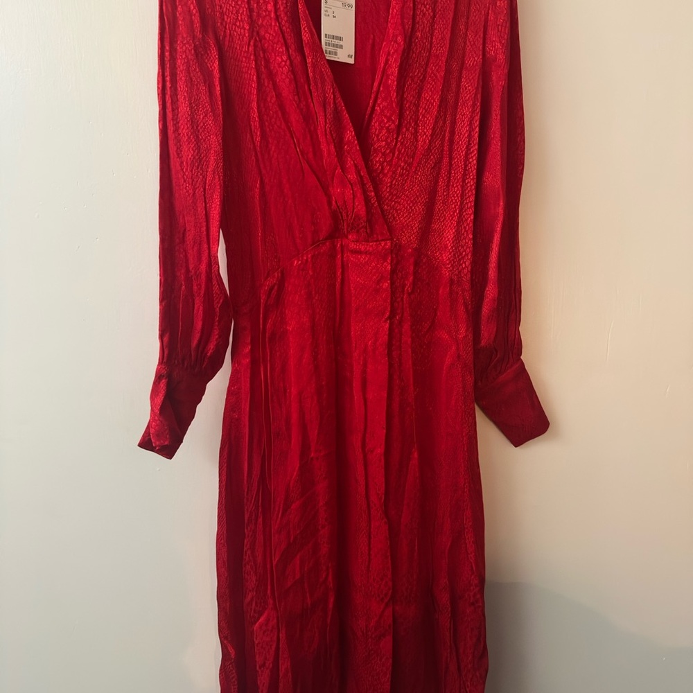 H&M Vibrant Red Textured Dress